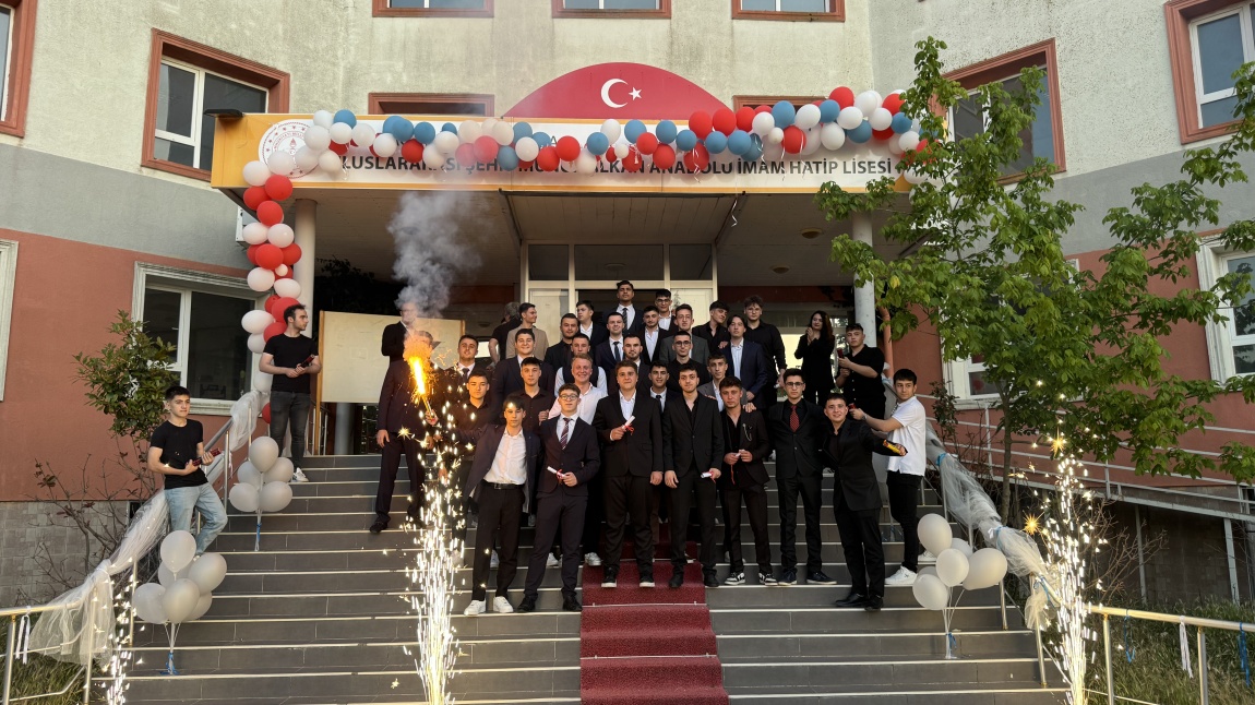MEZUNİYET TÖRENİMİZ